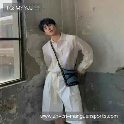 钟起越